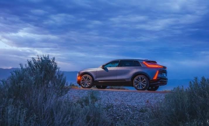 do the driving modes in cadillac lyriq offer different ranges or battery usages?
